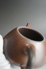 Load image into Gallery viewer, Wood Fired Dicaoqing Shipiao Yixing Teapot 柴烧底槽清平盖石瓢 230ml
