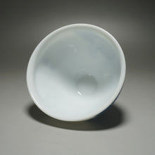Load image into Gallery viewer, Qinghua Lion Tianbai Porcelain Teacup by DaSheng 大生手绘狮子束口杯
