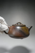 Load image into Gallery viewer, Wood Fired Dicaoqing Shipiao Yixing Teapot 柴烧平盖石瓢 230ml

