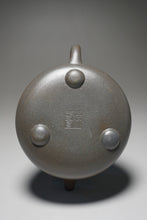 Load image into Gallery viewer, Wood Fired Shipiao Dicaoqing Yixing Teapot 柴烧底槽青平盖石瓢 240ml
