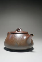 Load image into Gallery viewer, Wood Fired Shipiao Dicaoqing Yixing Teapot 柴烧底槽青平盖石瓢 240ml
