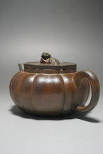 Load image into Gallery viewer, Fully Handmade Wood Fired Jiangpo-Qingni Jingwen Xiushi Yixing Teapot by Tang Mengfei 全手工汤梦飞柴烧青降坡泥筋纹器绣狮 250ml
