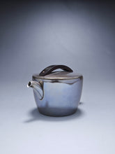 Load image into Gallery viewer, 999 Pure Silver Handmade Hanwa Teapot 全手工纯银999汉瓦壶 125ml
