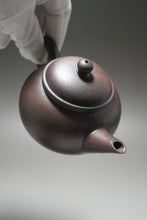 Load image into Gallery viewer, Wood Fired Lao Zini Big Shuiping Yixing Teapot 柴烧老紫泥水平 260ml
