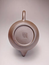 Load image into Gallery viewer, Wood Fired Lao Zini Big Shuiping Yixing Teapot 柴烧老紫泥水平 260ml
