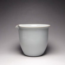 Load image into Gallery viewer, Ruyao Fair Cup 汝窑公杯 265ml
