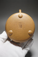 Load image into Gallery viewer, Fully Handmade Huangjin Duan Shipiao by Gu Shuyun 全手工顾淑云黄金段景舟石瓢 280ml
