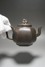 Load image into Gallery viewer, 300ml Tall Hexagon Pixiu Nixing Teapot by Huang Fu Sheng 黄富盛貔貅坭兴壶
