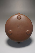 Load image into Gallery viewer, Fully Handmade Lao Zini Shipiao with Carvings Yixing Teapot 全手工徐卫民老紫泥雕刻竹鸟子冶石瓢 315ml
