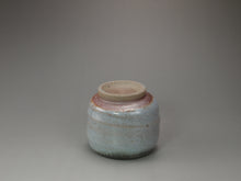 Load image into Gallery viewer, Shino Glazed Stoneware Teacup no.3 手工陶艺志野杯 118ml
