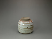 Load image into Gallery viewer, Shino Glazed Stoneware Teacup no.4 手工陶艺志野杯 105ml
