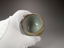 Load image into Gallery viewer, Shino Glazed Stoneware Teacup no.4 手工陶艺志野杯 105ml
