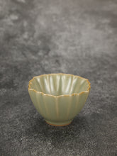 Load image into Gallery viewer, 50ml Jade Series Ruyao Lotus Teacup 汝窑青玉釉荷瓣杯
