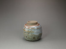 Load image into Gallery viewer, Shino Glazed Stoneware Teacup no.5 手工陶艺志野杯 125ml
