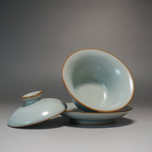 Load image into Gallery viewer, Azure Ruyao Sancai Gaiwan 天青汝窑三才盖碗
