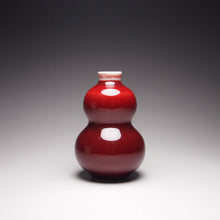 Load image into Gallery viewer, Little Gourd  Langhong Porcelain Vase 郎红葫芦小花器
