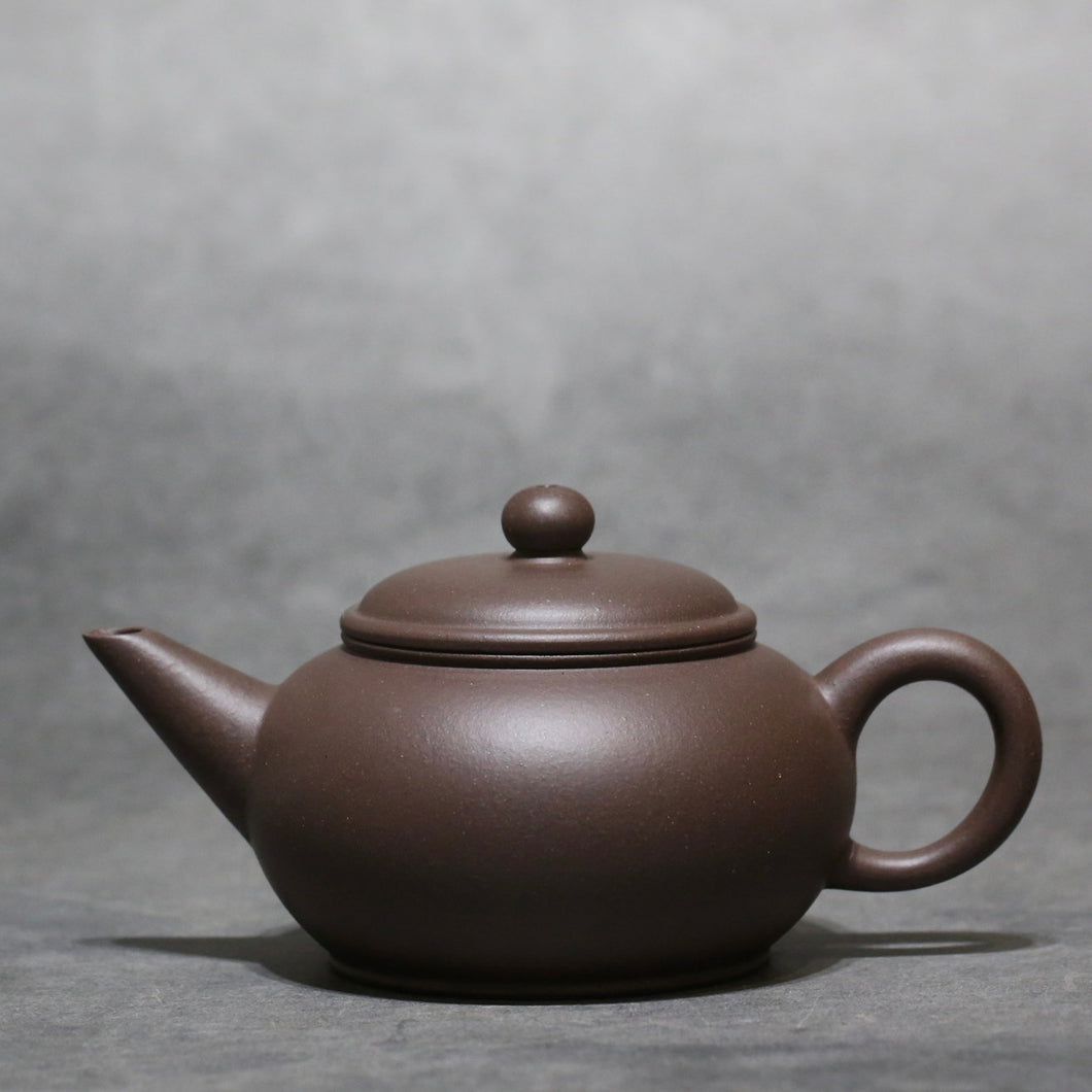 PRE-ORDER: Handpicked TianQingNi Shuiping Yixing Teapot 天青泥水平壶 150ml