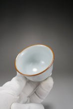 Load image into Gallery viewer, 75ml Flower Goddess Moon White Ruyao Teacup, 月白汝窑花神杯
