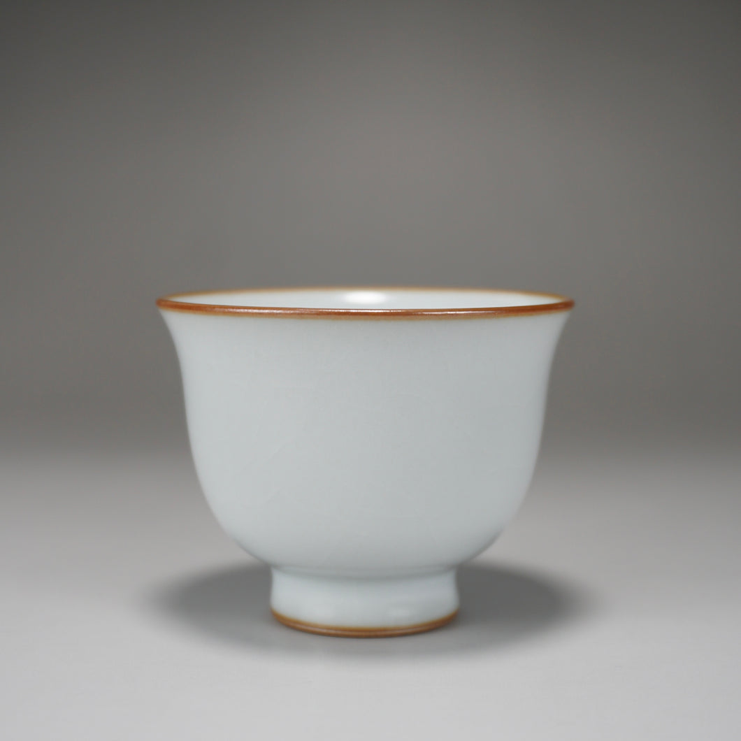 75ml Flower Goddess Moon White Ruyao Teacup, 月白汝窑花神杯