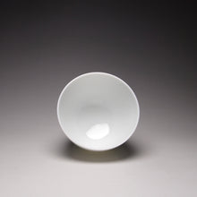 Load image into Gallery viewer, 80ml Bell Qingbai Glaze Porcelain Teacup 青白铃铛杯

