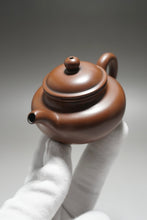 Load image into Gallery viewer, 85ml Little Fanggu Nixing Teapot by Li Wenxin 李文新坭兴扁仿古
