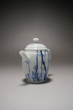 Load image into Gallery viewer, Qinghua Plum Blossoms Jingdezhen Fine Porcelain Teapot by Master KuangShi 青花匡石手绘高士壶-梅花 85ml
