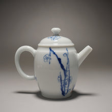 Load image into Gallery viewer, Qinghua Plum Blossoms Jingdezhen Fine Porcelain Teapot by Master KuangShi 青花匡石手绘高士壶-梅花 85ml
