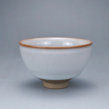 Load image into Gallery viewer, 85ml Ltd. Ed. Ruyao FangHua Sukou Teacup 芳华汝窑束口杯
