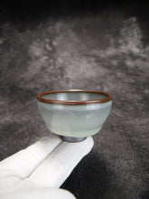 Load image into Gallery viewer, 85ml Zen Series Ruyao Shukou Teacup 汝窑束口悟道杯
