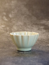 Load image into Gallery viewer, 90ml Renaissance Series Ruyao Lotus Teacup 汝窑复古釉荷瓣杯
