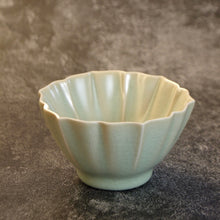 Load image into Gallery viewer, 90ml Renaissance Series Ruyao Lotus Teacup 汝窑复古釉荷瓣杯
