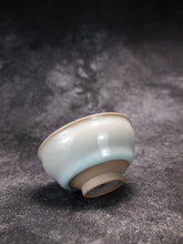 Load image into Gallery viewer, 90ml Ltd. Ed. Ruyao FangHua Champion Teacup 芳华汝窑冠军杯
