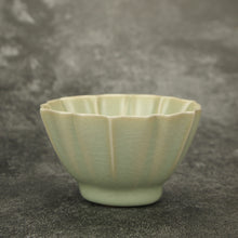 Load image into Gallery viewer, 90ml Renaissance Series Ruyao Lotus Teacup 汝窑复古釉荷瓣杯
