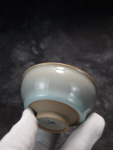 Load image into Gallery viewer, 90ml Ltd. Ed. Ruyao FangHua Champion Teacup 芳华汝窑冠军杯
