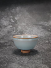 Load image into Gallery viewer, 90ml Ltd. Ed. Ruyao FangHua Shukou Teacup 芳华汝窑束口杯
