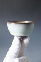 Load image into Gallery viewer, 105ml Shan Kilns Zen Series Ruyao Teacup 善窑汝窑悟道杯
