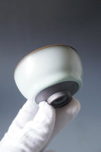Load image into Gallery viewer, 105ml Shan Kilns Zen Series Ruyao Teacup 善窑汝窑悟道杯
