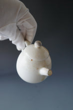 Load image into Gallery viewer, Wood Fired Jingdezhen Stoneware Teapot 柴烧茶壶 145ml
