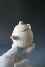 Load image into Gallery viewer, Wood Fired Jingdezhen Stoneware Teapot 柴烧茶壶 145ml

