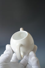 Load image into Gallery viewer, Wood Fired Jingdezhen Stoneware Teapot 柴烧茶壶 145ml
