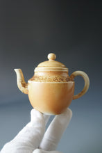 Load image into Gallery viewer, Wood Fired Jingdezhen Stoneware Teapot 柴烧茶壶 150ml
