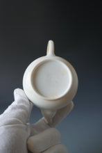 Load image into Gallery viewer, Wood Fired Jingdezhen Stoneware Teapot 柴烧茶壶 190ml
