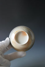Load image into Gallery viewer, Wood Fired Jingdezhen Stoneware Gaiwan 柴烧盖碗 135ml
