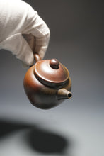 Load image into Gallery viewer, Wood Fired Handpicked TianQingNi Julun Yixing Teapot 柴烧天青泥巨轮珠 150ml
