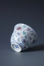 Load image into Gallery viewer, Wood Fired Doucai Flowers Jingdezhen Porcelain Teacup 柴窑斗彩菊花杯 90ml
