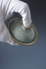 Load image into Gallery viewer, Azure Ruyao Sancai Gaiwan by Shan Kilns 善窑天青汝窑三才盖碗
