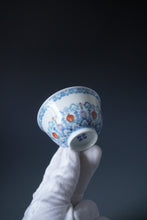 Load image into Gallery viewer, Wood Fired Doucai Flower Buds Jingdezhen Porcelain Teacup 柴窑斗彩花苞纹样杯 100ml
