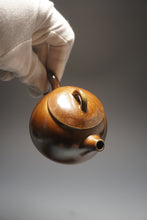 Load image into Gallery viewer, Wood Fired Ringlid Xishi Nixing Teapot by Li Wenxin 李文新柴烧坭兴壶 130ml
