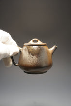 Load image into Gallery viewer, Wood Fired Tall Shipiao Nixing Teapot by Li Wenxin 李文新柴烧坭兴石瓢 170ml
