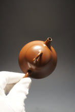Load image into Gallery viewer, Yingpiao Nixing Teapot by Li Wenxin 李文新坭兴影瓢 140ml
